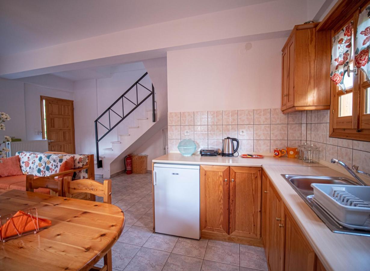 Orange House For Big Families In Damouchari - Delicious Houses Eksteriør billede
