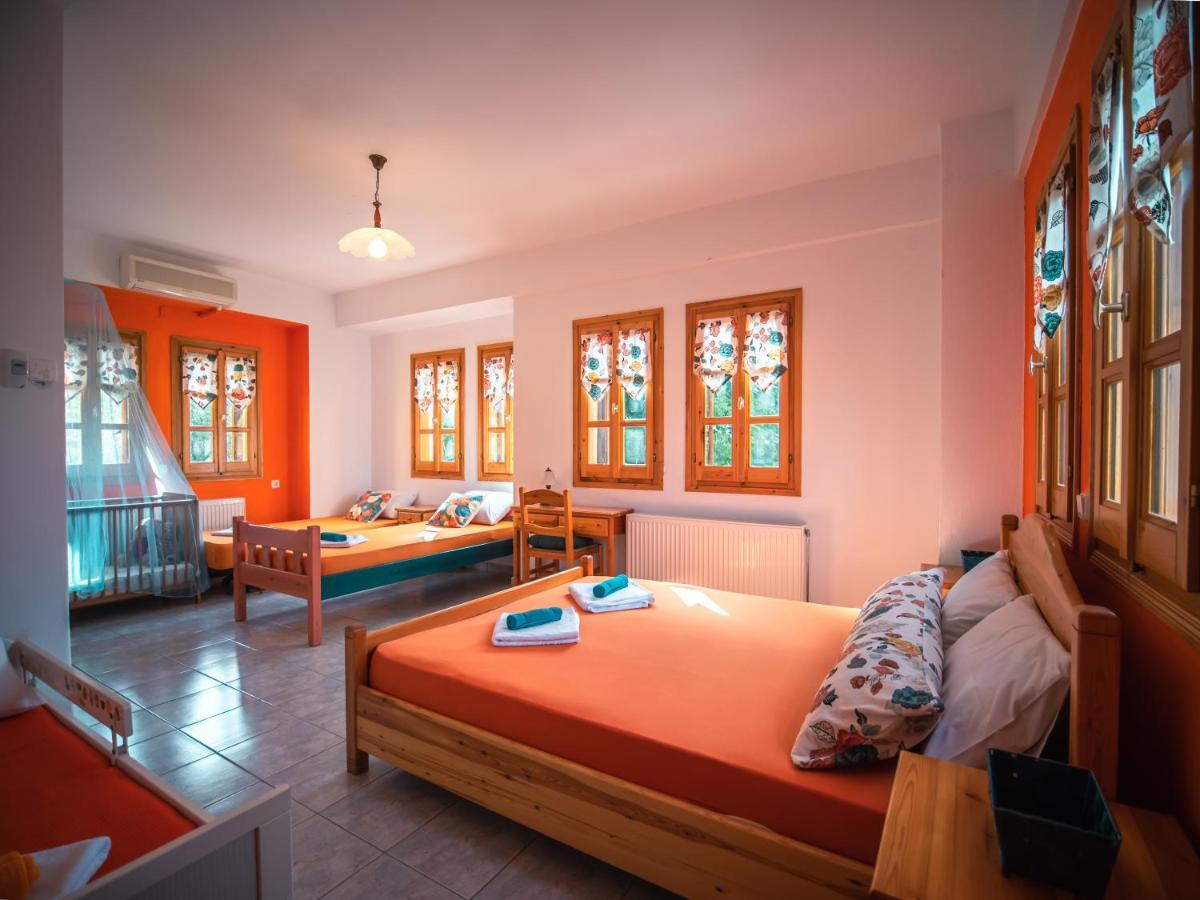 Orange House For Big Families In Damouchari - Delicious Houses Eksteriør billede