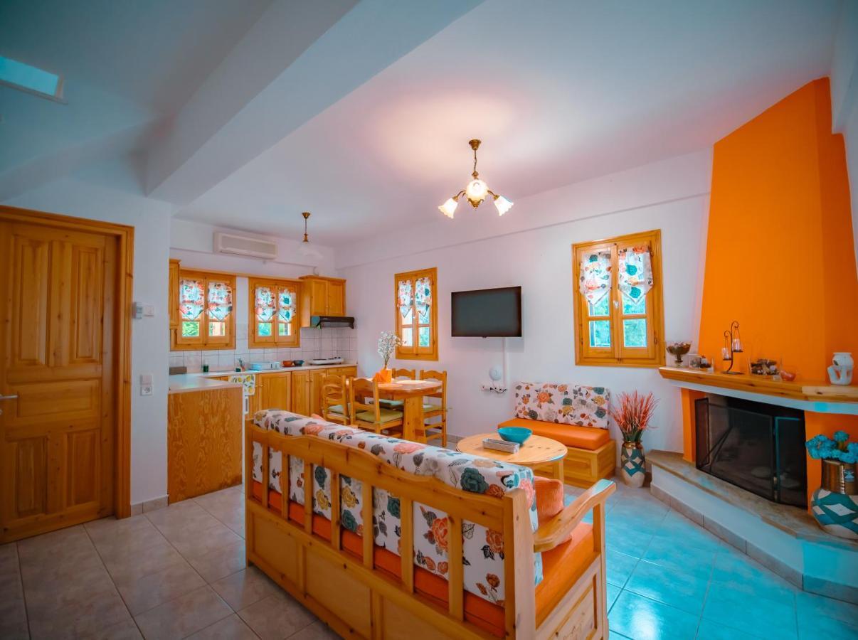 Orange House For Big Families In Damouchari - Delicious Houses Eksteriør billede