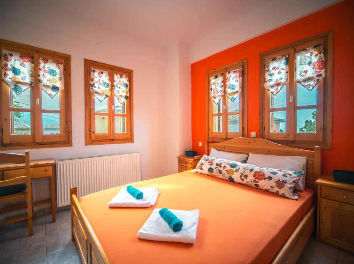 Orange House For Big Families In Damouchari - Delicious Houses Eksteriør billede